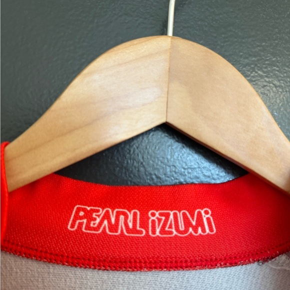 Pearl Izumi Men's L Bold Cycling Shirt - Black, Red, White GUC - Picture 10 of 16